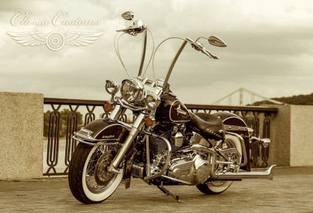 26 HD Heritage Softail Chicano