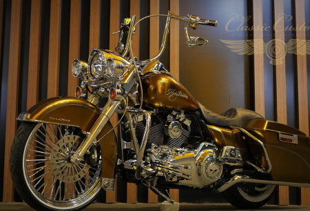 20 HD Road King 2009 Chicano style